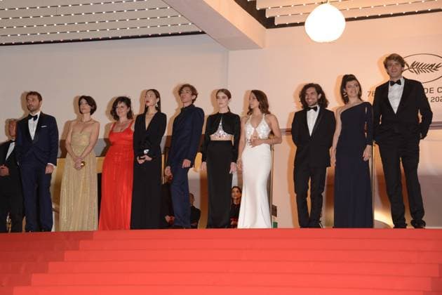 May 24, 2023, CANNES, France: CANNES, FRANCE - MAY 24: Valentina Romani, Elena Lietti, director Nanni Moretti, Giuseppe Scoditti, Arianna Pozzoli, Blu Yoshimi and Daniela Macaluso attend the Il Sol Dell™Avvenire (A Brighter Tomorrow) red carpet during the 76th annual Cannes film festival at Palais des Festivals on May 24, 2023 in Cannes, France. CANNES France - ZUMAi09_ 20230524_zaf_i09_015 Copyright: xFrederickxInjimbertx