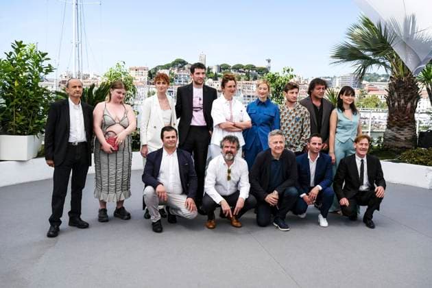Luciano Vegaro, Lou Roy-Lecollinet, Melchiorre Pala, Carol Duarte, Carlo Cresto Dina, Josh O Connor, director Alice Rohrwacher, Paolo Del Brocco, Alba Rohrwacher, Vincenzo Nemolato, Luca Gargiullo, Giuliano Mantovani, Ramona Fiorini und Gian Pedro Capretto beim Photocall zum Kinofilm La Chimera auf dem Festival de Cannes 2023 76. Internationale Filmfestspiele von Cannes am Palais des Festivals. Cannes, 27.05.2023