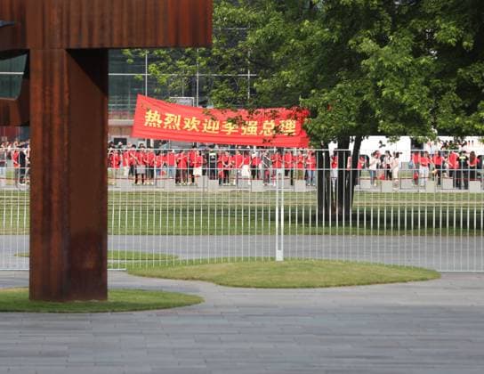 Berlin, Deutschland, 19.06.2023: Protest vor dem Kanzleramt vor Empfang von Chinesischer Ministerpräsident Li Qiang im Bundeskanzleramt empfangen Copyright: xdtsxNachrichtenagenturx dts_19969