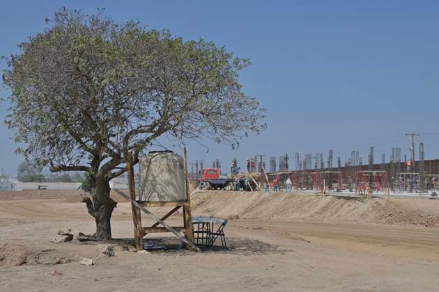 September 1, 2023, Tijuana, Baja California, Mexico: The construction of the Otay II port of entry was achieved through a binational agreement with the US, mainly with California. On October 24, 2022, the government of Mexico and California signed an agreement regarding the new Otay II †Otay Mesa East international border crossing and port, which will have a single collection point.The economic impact studies showed that the California-Baja region stopped gaining due to vehicle waiting times at the checkpoints, since they generate air pollution and other environmental and economic problems, according to the Transportation Agency of California. Between 78,000 and 83,000 jobs were lost annually due to waiting times, which leaves an ec - ZUMAm180 20230901_zip_m180_027 Copyright: xCarlosxA.xMorenox