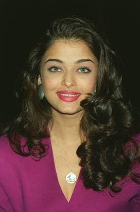AISHWARYA RAI Miss India and Miss World 1994 COMPULSORY CREDIT: UPPA Photoshot Photo UGL 010204 A-14 1.9.1995 AISHWARYA RAI Miss India and Miss World 1994 COMPULSORY CREDIT: Starstock Photoshot Photo UGL 010204 A-14 1.9.1995, Credit:Photoshot Avalon United Kingdom Copyright: xPhotoshotx xAvalonx 0502641086