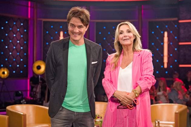 Entertainment Bilder des Tages MDR - Riverboat. Moderator Matze Knop und Moderatorin Kim Fisher anläßlich der Aufzeichnung der MDR - Talkshow Riverboat am 08.09.2023 in der Mediacity Leipzig. 20230908ADO0047