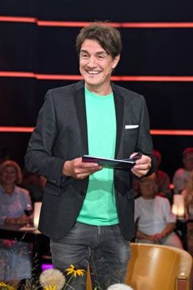 MDR - Riverboat. Moderator Matze Knop anläßlich der Aufzeichnung der MDR - Talkshow Riverboat am 08.09.2023 in der Mediacity Leipzig. 20230908ADO0050
