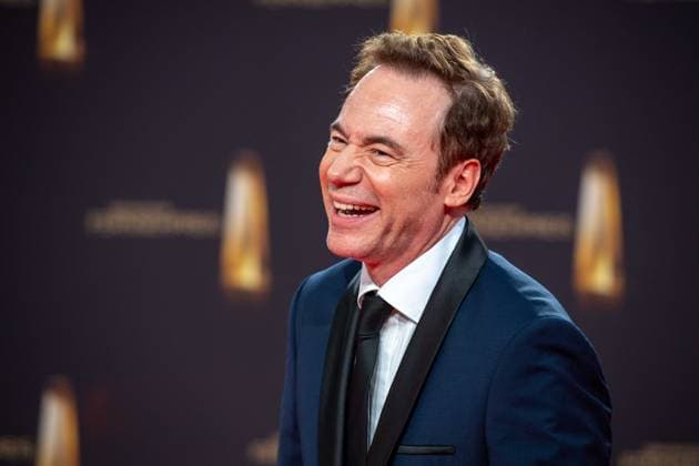 Michael Bully HERBIG, Schauspieler, Regisseur, Roter Teppich, Red Carpet Show, Ankunft, arrival, Verleihung des Deutschen Fernsehpreises, Der Deutsche Fernsehpreis 2023, Deutscher Fernsehpreis 2023 in den MMC Studios Koeln, am 28.09.2023.