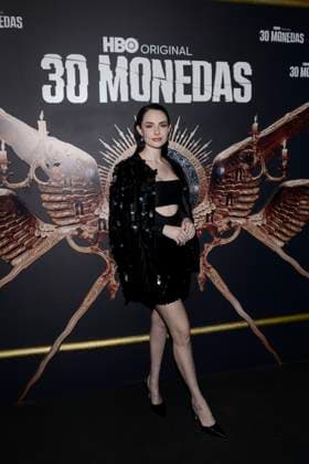 October 26, 2023, Mexico City, Ciudad de Mexico, Mexico: October 25, 2023, Mexico City, Mexico: Paulina Burrola Attends the black carpet of the season 2 Premiere of the 30 Monedas Tv Series by HBO, at Salon Barcelona. on October 25, 2023 in Mexico City, Mexico. Mexico City Mexico - ZUMAe321 20231026_zea_e321_027 Copyright: xCarlosxTischler xEyepixxGroupx