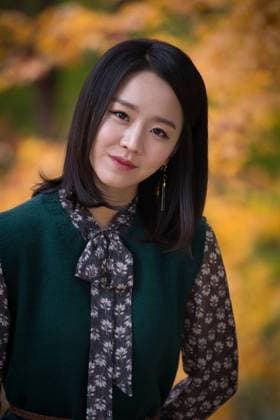 S. Korean actress Shin Hye-sun S. Korean actress Shin Hye-sun South Korean actress Shin Hye-sun, who starred in the drama Pretty Woman, poses for a photo prior to an interview in Seoul on Nov. 17, 2015. The last episode of the drama was aired by the MBC TV network on Nov. 11. (Yonhap) 2015-11-18 08:22:49 < 1980-2015 YONHAPNEWS AGENCY. .> ¼¿ï EDITORIAL USE ONLY Copyright: xx PYH2015111800600034400 YonhapxNewsx yonphotos091743