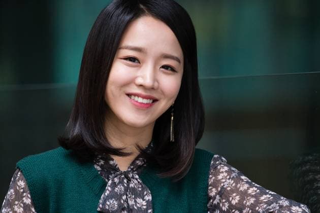 S. Korean actress Shin Hye-sun S. Korean actress Shin Hye-sun South Korean actress Shin Hye-sun, who starred in the drama Pretty Woman, poses for a photo prior to an interview in Seoul on Nov. 17, 2015. The last episode of the drama was aired by the MBC TV network on Nov. 11. (Yonhap) 2015-11-18 08:23:57 < 1980-2015 YONHAPNEWS AGENCY. .> ¼¿ï EDITORIAL USE ONLY Copyright: xx PYH2015111800640034400 YonhapxNewsx yonphotos091748