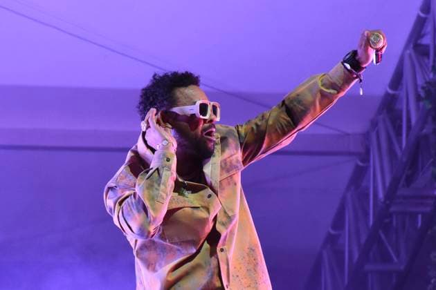 November 26, 2023, Mexico City, Ciudad de Mexico, Mexico: November 25, 2023, Mexico City, Mexico: Jamaican reggae singer and DJ, Orville Richard Burrell, known as Shaggy performs on stage as part of the Coca Cola Flow Fest 2023 reggaeton music Festival at Autodromo Hermanos Rodriguez. on November 25, 2023 in Mexico City, Mexico. Mexico City Mexico - ZUMAe321 20231126_zea_e321_125 Copyright: xEssenexHernandez xEyepixxGroupx