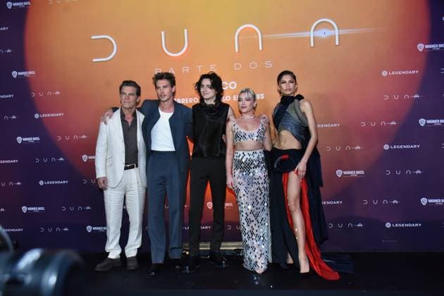 February 5, 2024, Mexico City, Ciudad de Mexico, Mexico: February 05, 2024, Mexico City, Mexico: (L-R) Josh Brolin, Austin Butler, Timotho e Chalame, Florence Pugh and Zendaya attend the Photocall from Dune: Part Two at Mexico City Four Season Hotel. on February 5, 2024. In Mexico City, Mexico. Mexico City Mexico - ZUMAe321 20240205_zea_e321_238 Copyright: xCarlosxTischler xEyepixxGroupx