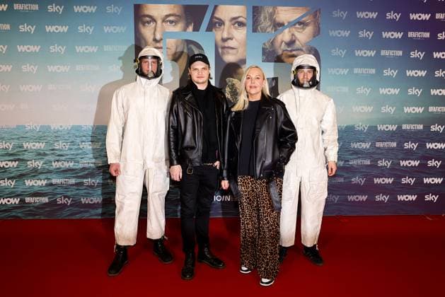 Wilson Gonzalez Ochsenknecht und seine Mutter Natascha Ochsenknecht bei der Helgoland 513 (Sky) Serien Premiere am 28.02.2024 in Berlin Helgoland 513 Serien Premiere in Berlin