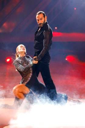 Lulu Lewe mit Massimo Sinato in der ersten Live-Show der 17. Staffel der RTL-Tanzshow Let s Dance im MMC Coloneum. Köln, 01.03.2024