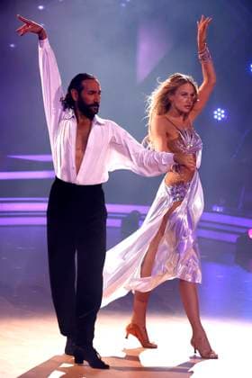 Lulu Lewe mit Massimo Sinato in der zweiten Live-Show der 17. Staffel der RTL-Tanzshow Let s Dance im MMC Coloneum. Köln, 08.03.2024