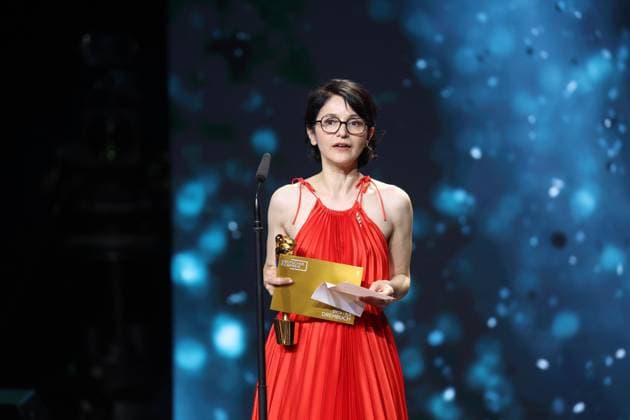 Deutscher Filmpreis 2024 BESTES DREHBUCH AysÌße Polat · IM TOTEN WINKEL bei der Verleihung der Lola - Deutscher Filmpreis 2024 im Theater am Potsdamer Platz in Berlin 03.05.2024 Copyright: xEventpressx