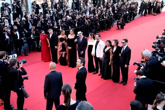J Montà e des marches du film  Emilia Perez  lors du 77eme Festival International du Film de Cannes Virginie Montel, Damien Jalet, Zoe Saldana, Karla Sofia Gascon, Jacques Audiard, Selena Gomez, Edgar Ramirez, Adriana Paz, Camille, Clà ment Ducol Montà e des marches du film  Emilia Perez  lors du 77eme Festival International du Film de Cannes, au Palais des Festivals à Cannes On may 18th 2024 Jacovides Moreau Bestimage Red carpet of the movie  Emilia Perez  during the 77th Cannes International Film Festival at the Palais des Festivals in Cannes, France On may 18th 2024 Cannes France Copyright: xJACOVIDES-MOREAUx xBESTIMAGExJACOVIDES-MOREAUx xBESTIMAGEx