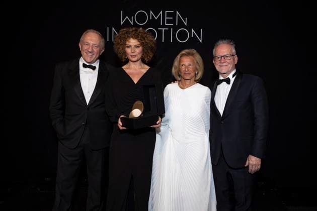 B Award ceremony during the Women in Motion dinner by the Kering group, Place de la Castre, at the 77th Cannes International Film Festival Francois Henri Pinault, Donna Langley, Iris Knobloch, Thierry Frà maux Award ceremony during the Women in Motion dinner by the Kering group, Place de la Castre, at the 77th Festival International du Film de Cannes On May 19, 2024 Olivier Borde Bestimage Women in Motion 2024 Award during the Kering And Cannes Film Festival Official Dinner, at the 77th annual Cannes Film Festival On May 19, 2024 Cannes France Copyright: xOLIVIERxBORDEx xBESTIMAGExOLIVIERxBORDEx xBESTIMAGEx