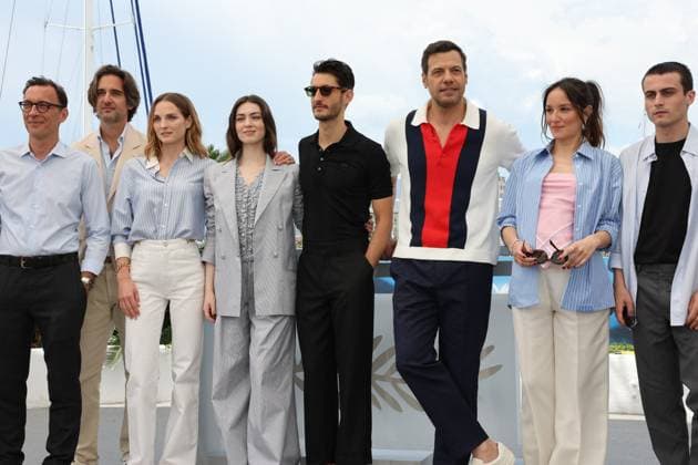 Cannes - Le Comte De Monte-Cristo Photocall Matthieu Delaporte, Alexandre de La Patelliere, Dimitri Rassam, Adele Simphal, Anamaria Vartolomei, Pierre Niney, Laurent Lafitte, Anaïs Demoustier, Julien De Saint-Jean and Bastien Bouillon attend the Le Comte De Monte-Cristo Photocall at the 77th annual Cannes Film Festival at Palais des Festivals on May 23, 2024 in Cannes, France. Photo by Shootpix ABACAPRESS.COM Cannes France Copyright: xShootpix ABACAx