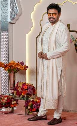 Anant Ambani-Radhika Merchant s wedding Mumbai: Telugu film actor Daggubati Venkatesh poses for photographs upon his arrival to attend Anant Ambani and Radhika Merchant s wedding, in Mumbai, Friday, July 12, 2024. (PTI Photo Kunal Patil)(PTI07_12_2024_000281A) Mumbai Maharashtra India Copyright: x-x (PTI07_12_2024_000281A)