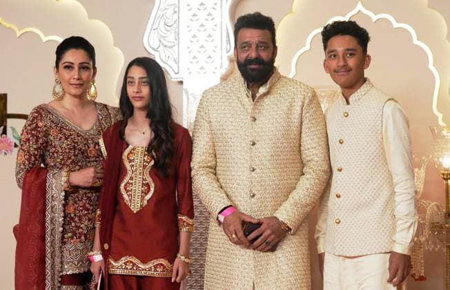 Anant Ambani-Radhika Merchant s wedding Mumbai: Actor Sanjay Dutt with his wife Maanayata Dutt and their children upon their arrival to attend Anant Ambani and Radhika Merchant s wedding, at Jio World Convention Centre, in Mumbai, Friday, July 12, 2024. (PTI Photo Kunal Patil)(PTI07_12_2024_000327B) Mumbai Maharashtra India Copyright: x-x (PTI07_12_2024_000327B)