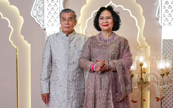 Anant Ambani-Radhika Merchant s wedding Mumbai: International Olympic Committee member Khun Ying Patama Leeswadtrakul and her husband Somsak Leeswadtrakul upon their arrival to attend Anant Ambani and Radhika Merchant s wedding, at Jio World Convention Centre, in Mumbai, Friday, July 12, 2024. (PTI Photo Kunal Patil)(PTI07_12_2024_000257B) Mumbai Maharashtra India Copyright: x-x (PTI07_12_2024_000257B)