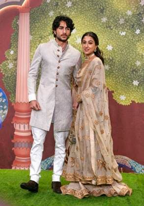 Anant-Radhika s post wedding ceremony Mumbai: Actor Sara Ali Khan and brother Ibrahim Ali Khan pose for photos upon their arrival to attend Anant Ambani and Radhika Merchant s post wedding ‘Blessing Ceremony’, in Mumbai, Saturday, July 13, 2024. (PTI Photo Kunal Patil) (PTI07_13_2024_000313A) Mumbai Maharashtra India Copyright: xKunalxPatilx (PTI07_13_2024_000313A)