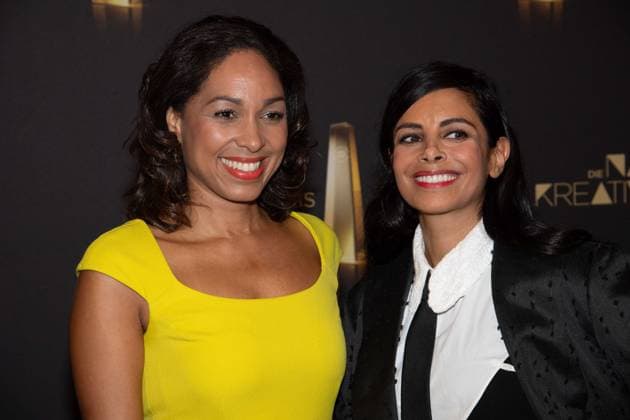 v.l. Jana PAREIGIS, Moderatorin, Collien ULMEN-FERNANDES, Schauspielerin, Roter Teppich, Red Carpet Show, Ankunft, arrival, Verleihung des Deutschen Fernsehpreises, Die Nacht der Kreativen - Der Deutsche Fernsehpreis 2024, Deutscher Fernsehpreis 2024 in Koeln, am 24.09.2024.