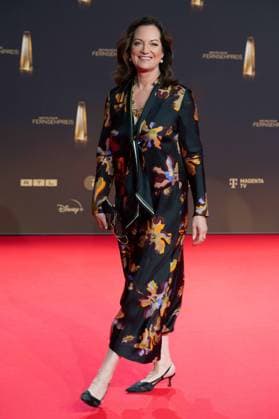 Natalia WOERNER, Wörner, Schauspielerin, Roter Teppich, Red Carpet Show, Ankunft, arrival, Verleihung des Deutschen Fernsehpreises, Der Deutsche Fernsehpreis 2024, Deutscher Fernsehpreis 2024 in den MMC Studios Koeln, am 25.09.2024.
