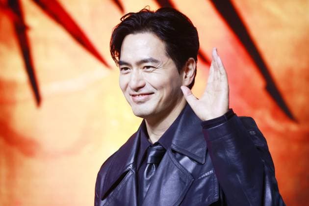 S. Korean actor Lee Jin-wook S. Korean actor Lee Jin-wook South Korean actor Lee Jin-wook, who stars in the drama Sweet Home Season 3, an original series by Netflix, poses for a photo during a publicity event in Seoul on July 17, 2024. The 8-episode series will be released worldwide on July 19. (Yonhap) 2024-07-17 17:18:59 < 1980-2024 YONHAPNEWS AGENCY. .> ¼¿ïƯº°½Ã EDITORIAL USE ONLY Copyright: xx PYH2024071710810034400 YonhapxNewsx yonphotos232791