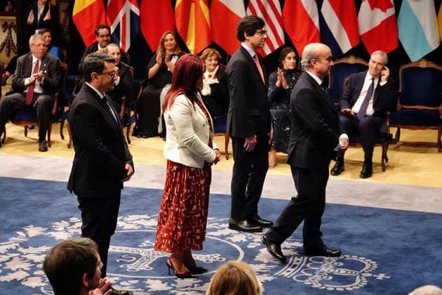 2024 Princess of Asturias Awards Presentation Ceremony in Oviedo The Secretary General, Mariano Jabonero d , on behalf of the Organization of Ibero-American States for Education, Science and Culture OEI , receives the 2024 Princess of Asturias Award for International Cooperation, during the 2024 Princess of Asturias Awards Presentation Ceremony at the Campoamor Theater, on October 25, 2024, in Oviedo, Asturias Spain The Princess of Asturias Foundation celebrates today the Princess of Asturias Awards which are presented annually in a solemn academic ceremony held in Oviedo, The objectives of the Foundation are to contribute to the exaltation and promotion of scientific, cultural and humanistic values that are universal heritage, through eig Copyright: xXuanxCuetox 6301889