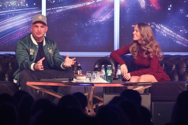OMG, das Couchgespräch mit Pietro Lombardi und Laura Maria Rypa Chemnitz, 4.1.2025 Pietro Lombardi und Laura Maria Rypa bei OMG, das Couchgespräch ! im Kraftverkehr in Chemnitz Sachsen Germany Copyright: xPictureteamx