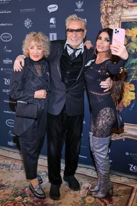 Ich bin ein Star – Holt mich hier raus! powered by Julian F.M. Stoeckel, Rene Koch, Kader Loth auf dem Dschungel Carpet zum Public Viewing zum TV-Start der neuen Staffel, Hotel Pullmann Schweizer Hof, Berlin, Berlin