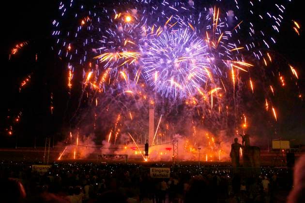 Pyronale 2011, Feuerwerkschampionat auf dem Maifeld am Berliner Olympiastadion, 2. Tag, Berlin Deutschland, Germany