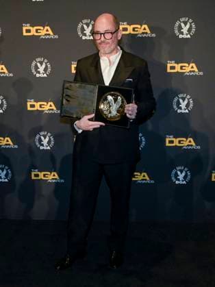 February 8, 2025, Beverly Hills, California, USA: Edward Berger attends the 77th Annual DGA Awards: Pressroom. Beverly Hills USA - ZUMAb173 20250208_aap_b173_221 Copyright: xBillyxBennightx