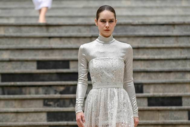 February 18, 2025, Madrid, Madrid, SPAIN: The Museo del Traje in Madrid has hosted the fashion show by designer Duyos, where the designer presents TECNO, his autumn-winter 2025-2026 collection. The designer is parading for the first time outside MBFWMadrid and he does so with a carefully crafted and groundbreaking staging and a clear message to combat ageism and defend that beauty is diverse and ageless. On this unique catwalk at the Museo del Traje, with its imposing main staircase as its cornerstone, more than 40 models, aged between 18 and 64, will showcase the firm s new proposals. Duyos gives visibility to women over 50 who were no longer active, recovering some of the protagonists of his shows in the 90s and 2000s. Among them, Laura S - ZUMAz108 20250218_znp_z108_075 Copyright: xRichardxZubelzux