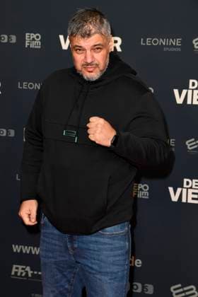 Imad Mardnli zu Gast auf dem Roten Teppich bei der der Publikumspremiere des Films DER VIERER im Zoo Palast am 14.November 2024 in Berlin Berlin Deutschland