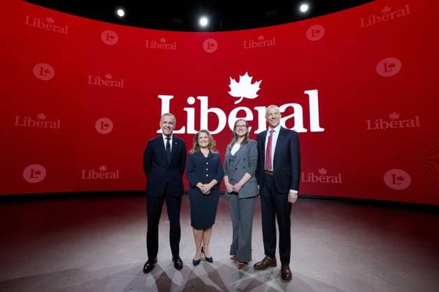 Kanada, Mark Carney wird neuer Premierminister, Archivbilder February 24, 2025, Montreal, Pq, CANADA: Liberal Party of Canada leadership candidates Mark Carney, Chrystia Freeland, Karina Gould and Frank Baylis pose prior to the French-language Liberal Leadership debate in Montreal, Monday, Feb. 24, 2025. The Federal Liberals will pick a new leader on March 9. Montreal CANADA - ZUMAc35_ 20250224_zaf_c35_105 Copyright: xChristinnexMuschix