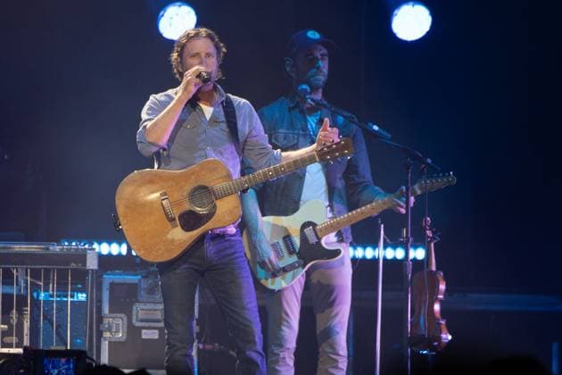 Dierks Bentley headlines Country 2 Country Music Festival 2025, Saturday - O2 Arena, London, UK please note photos are strictly for editorial purposes only American singer-songwriter Dierks Bentley headlines the Country 2 Country (C2C) Music Festival - O2 Arena, London, England, UK on Saturday 15 March 2025., Credit:Justin Ng Avalon UK, England, London, O2 Arena Copyright: xJustinxNgx xAvalonx 0976155699
