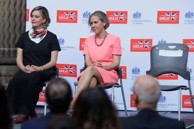 British Embassy In Mexico Inaugurates The Exhibition Heritage And Horizon, Beyond Buildings: The Art Of British Design And Architecture Alejandra Gomez Colorado, director of the Museum of World Cultures, accompanies Susannah Goshko (salmon-colored dress), British ambassador to Mexico, during the inauguration of the exhibition Heritage and Horizon, Beyond Buildings: The Art of British Design and Architecture at the Museum of World Cultures in Mexico City, Mexico, on April 10, 2025. According to the organizers, this exhibition, which is part of the GREAT Architecture campaign, allows visitors to find photo galleries and models with iconic buildings by British architectural figures such as Norman Foster, Thomas Heatherwick, Zaha Hadid, a Copyright: xGerardoxVieyrax originalFilename: vieyra-notitle250410_npmm3.jpg