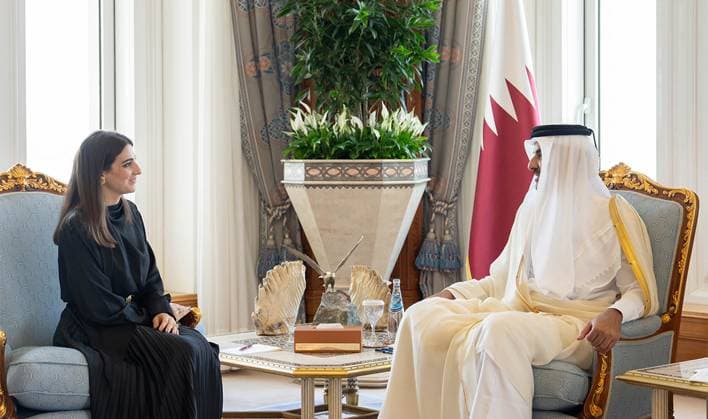 The Emir of the State of Qatar, Tamim bin Hamad Al Thani, receives the credentials of the six new ambassadors The Emir of the State of Qatar, Tamim bin Hamad Al Thani, receives the credentials of the six new ambassadors, Chunay Elimi Hassan, Ambassador of the Republic of Chad; Odette Yeddi David, Ambassador of the Republic of Colombia; Alvaro Reinedo Zalba, Ambassador of the Kingdom of Spain; Ahmed Halilovic, Ambassador of Bosnia and Herzegovina; Mohammed POS Kenneth, Ambassador of the Republic of Liberia; and Bong Kok Tien, Ambassador of the Republic of Singapore, in Doha, Qatar, on April 30, 2025. Photo by Emiri Diwan Office apaimages Doha Doha Qatar 300425_Qatar_Qpo_00(2) Copyright: xapaimagesxEmirixDiwanxOfficex xapaimagesx