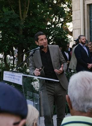 David Lisnard, Anouchka Delon and Thierry Frémaux at the inauguration of the 21st edition of the exhibition Cannes fait le mur Theme 2025 DELON ELLES at the 78th Cannes International Film Festival David Lisnard, Mayor of Cannes, Anouchka Delon, daughter of Alain Delon, Thierry Frémaux, General Delegate of the Cannes Film Festival and Rosalie Mann, founding president of The Human Prize, at the inauguration of the 21st edition of the exhibition Cannes fait le mur Theme 2025 DELON ELLES during the 78th Cannes International Film Festival, at Hôtel de Ville, 1 place Bernard Cornut Gentille, Cannes, France, May 14, 2025 From May 13 to June 13, 2025, as part of the 21st edition of Cannes fait le Mur , Cannes Town Hall, in partnership with th Copyright: xSamxDelpechx xBestimagexSamxDelpechx xBestimagex