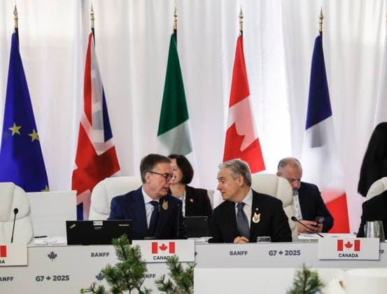May 21, 2025, Banff, Ab, CANADA: Canada s Finance Minister Francois-Philippe Champagne, centre, and Governor of the Bank of Canada Tiff Macklem, left, chair the G7 Finance Ministers meeting in Banff, Alta., Wednesday, May 21, 2025. Banff CANADA - ZUMAc35_ 20250521_zaf_c35_029 Copyright: xJeffxMcintoshx