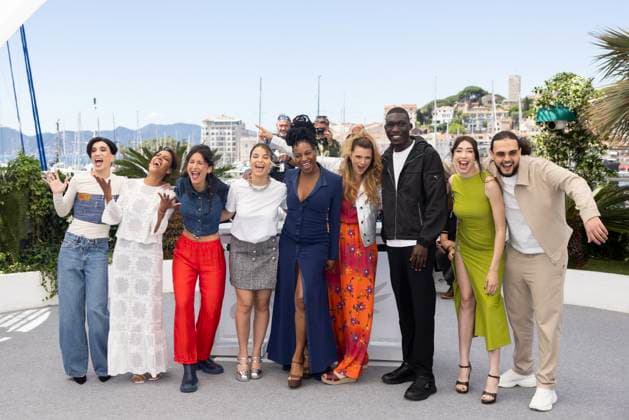 Photocall of the film Ma Frère during the 78th Cannes International Film Festival Yuming Hey, Amel Bent, Lise Akoka, Shirel Nataf, Fanta Kebe, Romane Gueret, Mouctar Diawara, Suzanne de Baecque and Zakaria Tayeb Lazab at the photocall of the film Ma Frère during the 78th Cannes International Film Festival, au Palais des Festivals à Cannes, France, le 22 mai 2025 Jacovides Moreau Bestimage Ma Frère Photocall during the 78th Cannes International Film Festival, in Cannes, France, on May 22, 2025 Cannes France Copyright: xJACOVIDES-MOREAUx xBESTIMAGExJACOVIDES-MOREAUx xBESTIMAGEx
