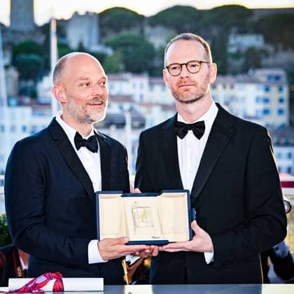 Photocall for The Winners , Palais des Festivals, Cannes, France Joachim Trier seen at the Photocall for The Winners during the 78th Festival de Cannes (Cannes International Film Festival) at Palais des Festivals, Cannes, , France on 24 May 2025. Winner of the Grand Prix prize for Sentimental Value Picture, Credit:Julie Edwards Avalon France, French Riviera, Cannes, Palais des Festivals Copyright: xJuliexEdwardsx xAvalonx 1003240480