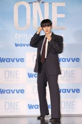 S. Korean actor Lee Jung-ha S. Korean actor Lee Jung-ha South Korean actor Lee Jung-ha, who stars in the wavve s drama ONE: High School Heroes, poses for a photo during a publicity event in Seoul on May 28, 2025. The eight-episode series will be released worldwide on May 30. (Yonhap) 2025-05-29 12:59:43 < 1980-2025 YONHAPNEWS AGENCY. .> ¼¿ïƯº°½Ã EDITORIAL USE ONLY Copyright: xx PYH2025052912990034400 YonhapxNewsx yonphotos241617