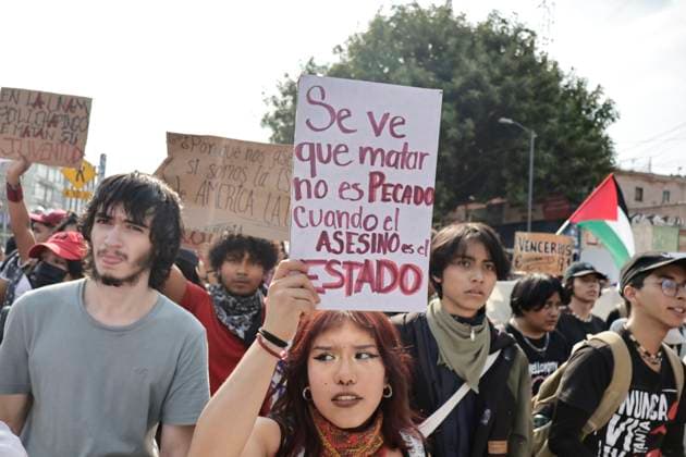 June 10, 2025, Mexico, Cdmx, Mexico: Protesters gather to commemorate the anniversary of the Halconazo or Corpus Christi massacre. This event occurred on June 10, 1971, when, on orders from the Mexican government, police, army, and plainclothes paramilitaries violently suppressed a student demonstration against the president of the time, Luis EcheverroÂa. Mexico Mexico - ZUMAp204 20250610_zip_p204_006 Copyright: xJosuexPerezx