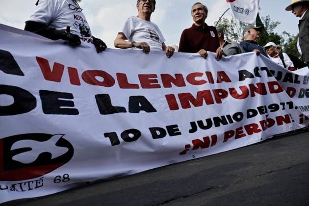June 10, 2025, Mexico, Cdmx, Mexico: Protesters gather to commemorate the anniversary of the Halconazo or Corpus Christi massacre. This event occurred on June 10, 1971, when, on orders from the Mexican government, police, army, and plainclothes paramilitaries violently suppressed a student demonstration against the president of the time, Luis EcheverroÂa. Mexico Mexico - ZUMAp204 20250610_zip_p204_020 Copyright: xJosuexPerezx