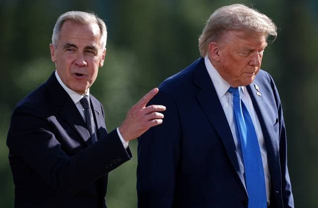 June 16, 2025, Kananaskis, Ab, CANADA: Prime Minister Mark Carney, left, and U.S. President Donald Trump leave after posing for the family photograph during the G7 Summit in Kananaskis, Alta., Monday, June 16, 2025. Kananaskis CANADA - ZUMAc35_ 20250616_zaf_c35_282 Copyright: xDarrylxDyckx