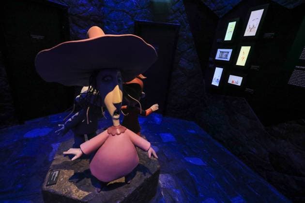 June 25, 2025, Mexico City, Ciudad de Mexico, Mexico: Fictional characters created by American director, producer, screenwriter, cartoonist, and writer Tim Burton are seen during a tour of the immersive exhibition Tim Burton s Labyrinth at Lienzo Charro. on June 25, 2025 in Mexico City, Mexico. Mexico City Mexico - ZUMAe321 20250625_zea_e321_019 Copyright: xIanxRoblesx