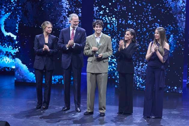 July 23, 2025, Barcelona, Barcelona, Spain: KING FELIPE VI OF SPAIN, QUEEN LETIZIA OF SPAIN, CROWN PRINCESS LEONOR DE BORBON AND PRINCESS SOFIA DE BORBON attend the Princesa de Girona Foundation Awards at Gran Teatro del Liceu Barcelona Spain - ZUMAc260 20250723_zep_c260_004 Copyright: xMikexChicorrox