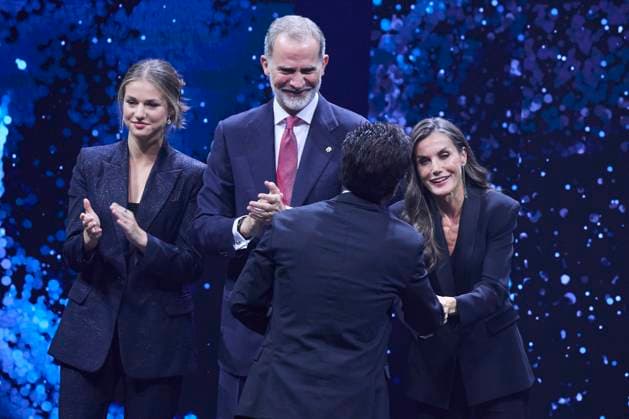 July 23, 2025, Barcelona, Barcelona, Spain: KING FELIPE VI OF SPAIN, QUEEN LETIZIA OF SPAIN and CROWN PRINCESS LEONOR DE BORBON attend the Princesa de Girona Foundation Awards at Gran Teatro del Liceu Barcelona Spain - ZUMAc260 20250723_zep_c260_019 Copyright: xMikexChicorrox