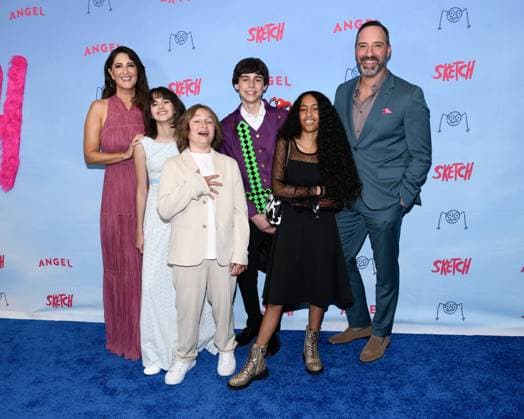 July 28, 2025, Los Angeles, California, USA: L-R: D ARCY CARDEN, BIANCA BELLE, KALON COX, KUE LAWRENCE, GENESIS ROSE BROWN, and TONY HALE at the premiere of SKETCH, held at Cinemark Playa Vista in Los Angeles, California Los Angeles USA - ZUMAs247 20250728_zmp_s247_193 Copyright: xCharliexSteffensx